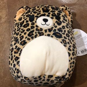 Leopard squishmallow
